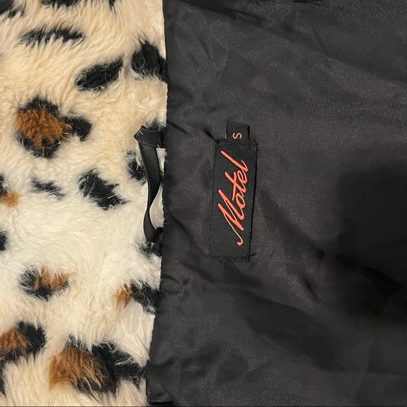 ORIGINAL MOTEL LEOPARD PRINT ROCKSTAR JACKET - Picture 6 of 9